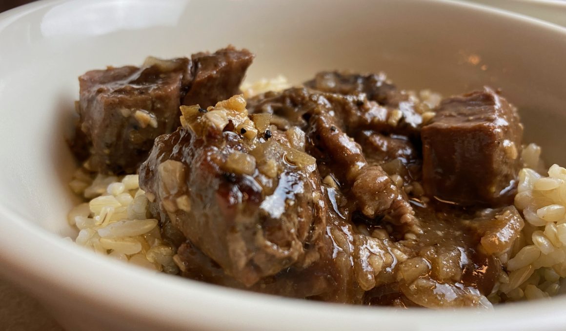 Butter beef - a delicious and easy slow cooker recipe. (Dwilson)